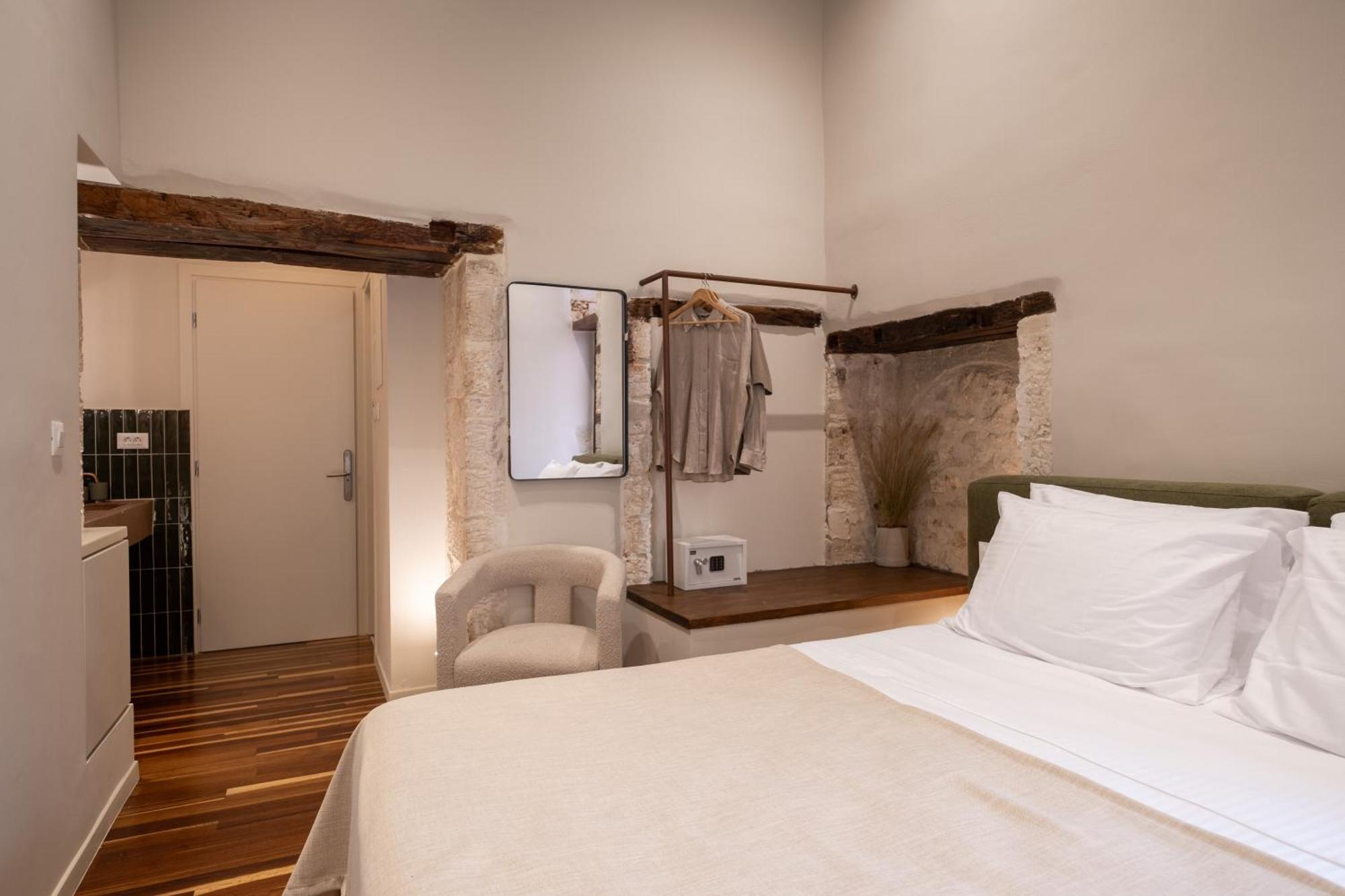 Qualia Slowlife Suites Chania  Bagian luar foto