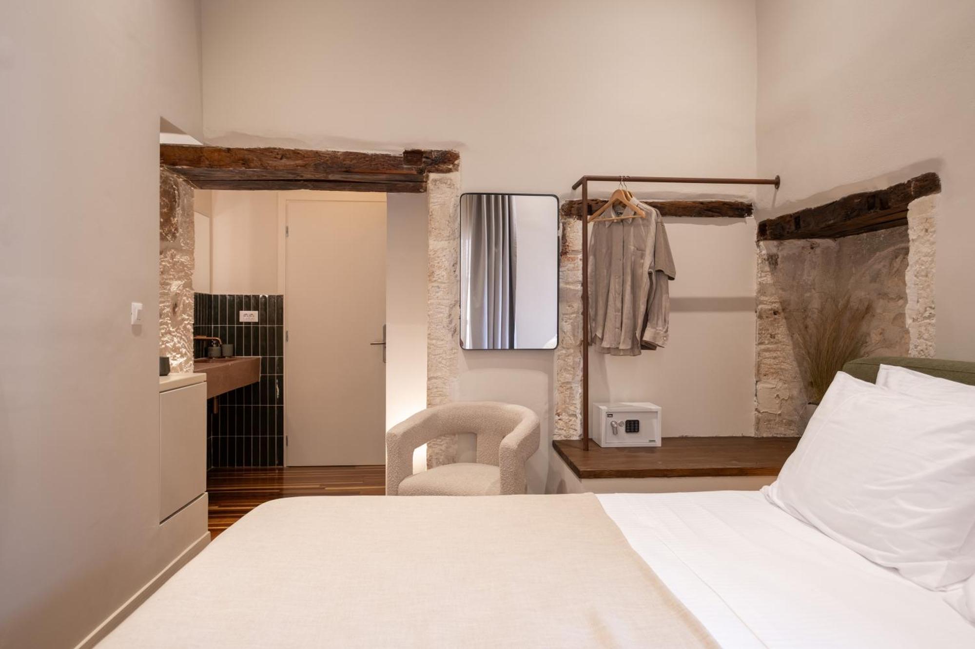 Qualia Slowlife Suites Chania  Bagian luar foto